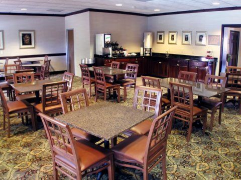 Hotel Surestay By Western North Downtown