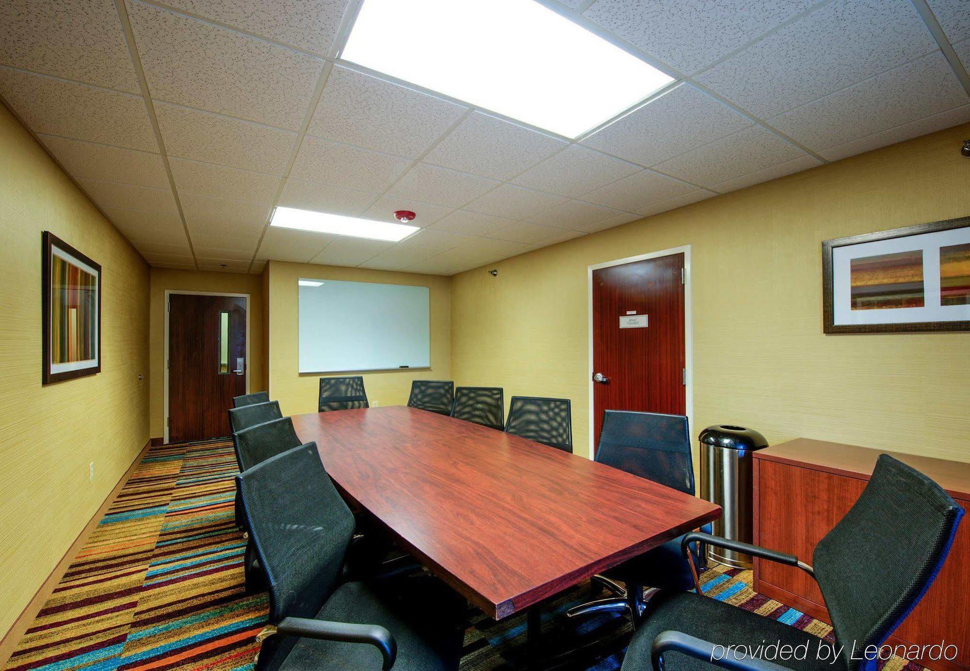 Hotel Fairfield & Crabtree Valley Raleigh
