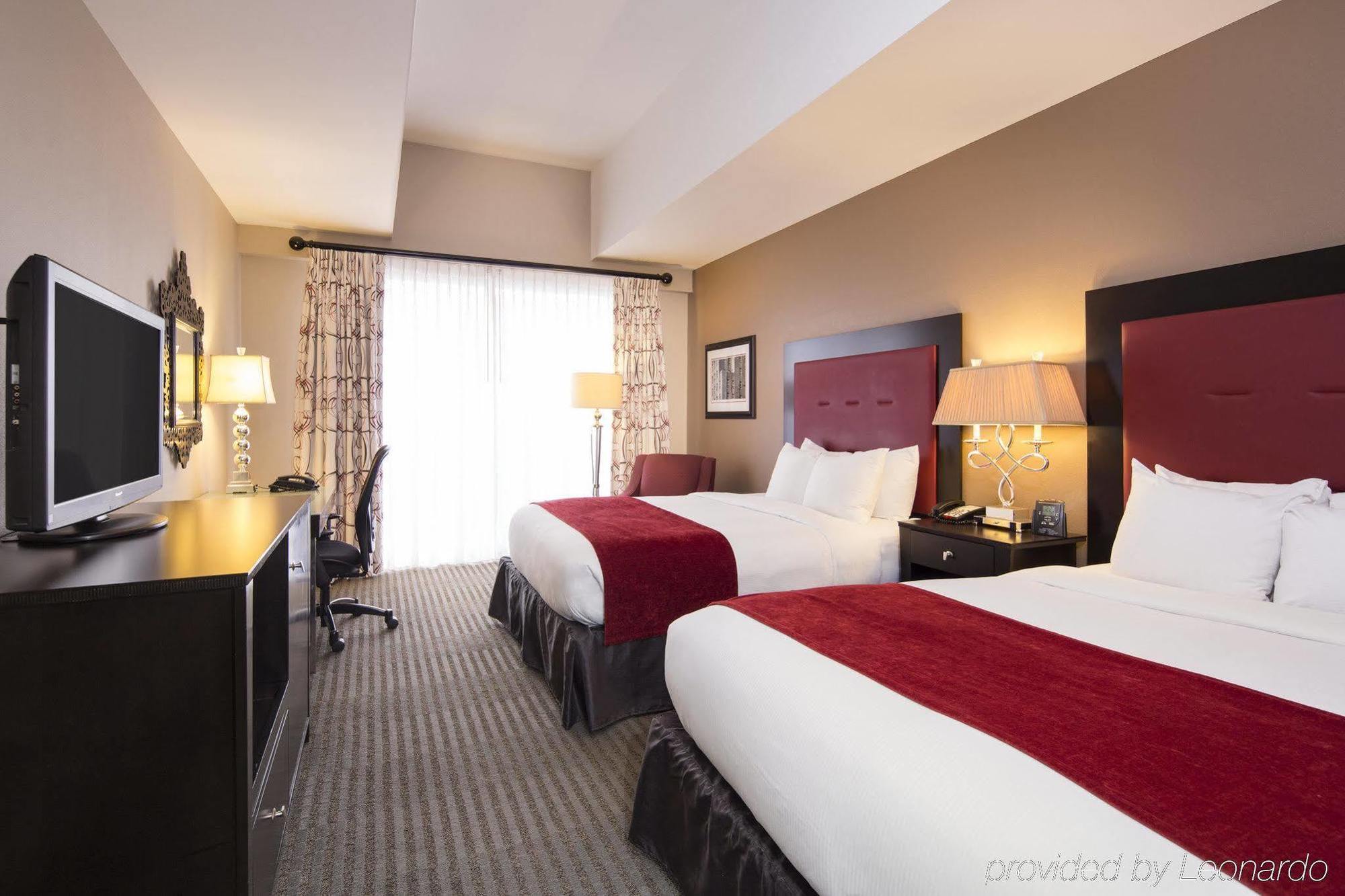Hotel Doubletree By Hilton - Brownstone - 3*