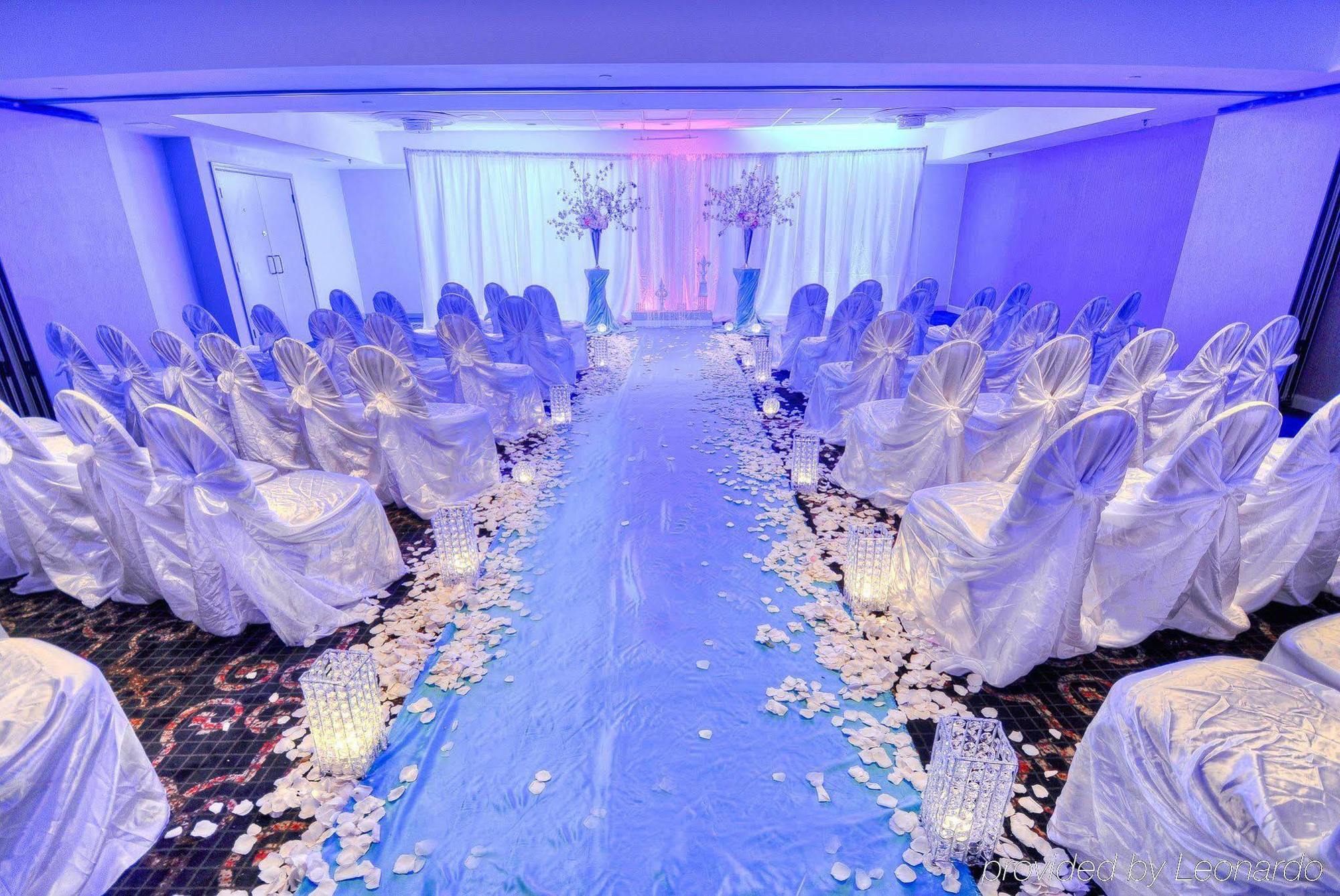 Doubletree By Hilton - Brownstone - Hotel