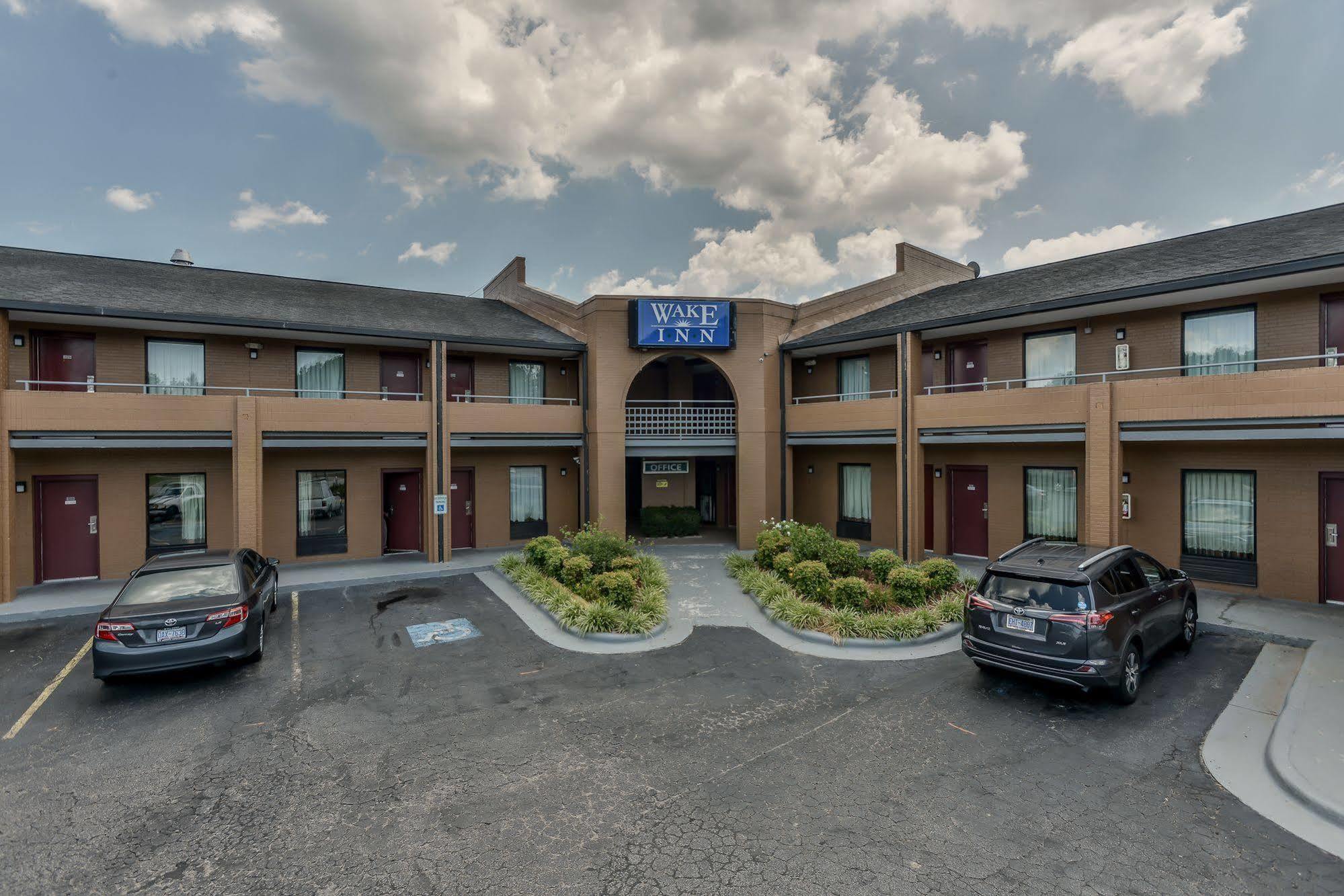Wake Motel 3*
