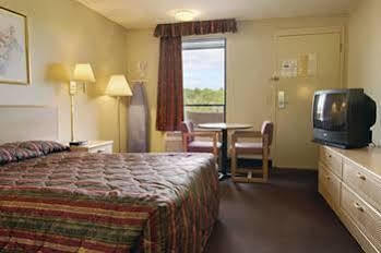 Wake Motel