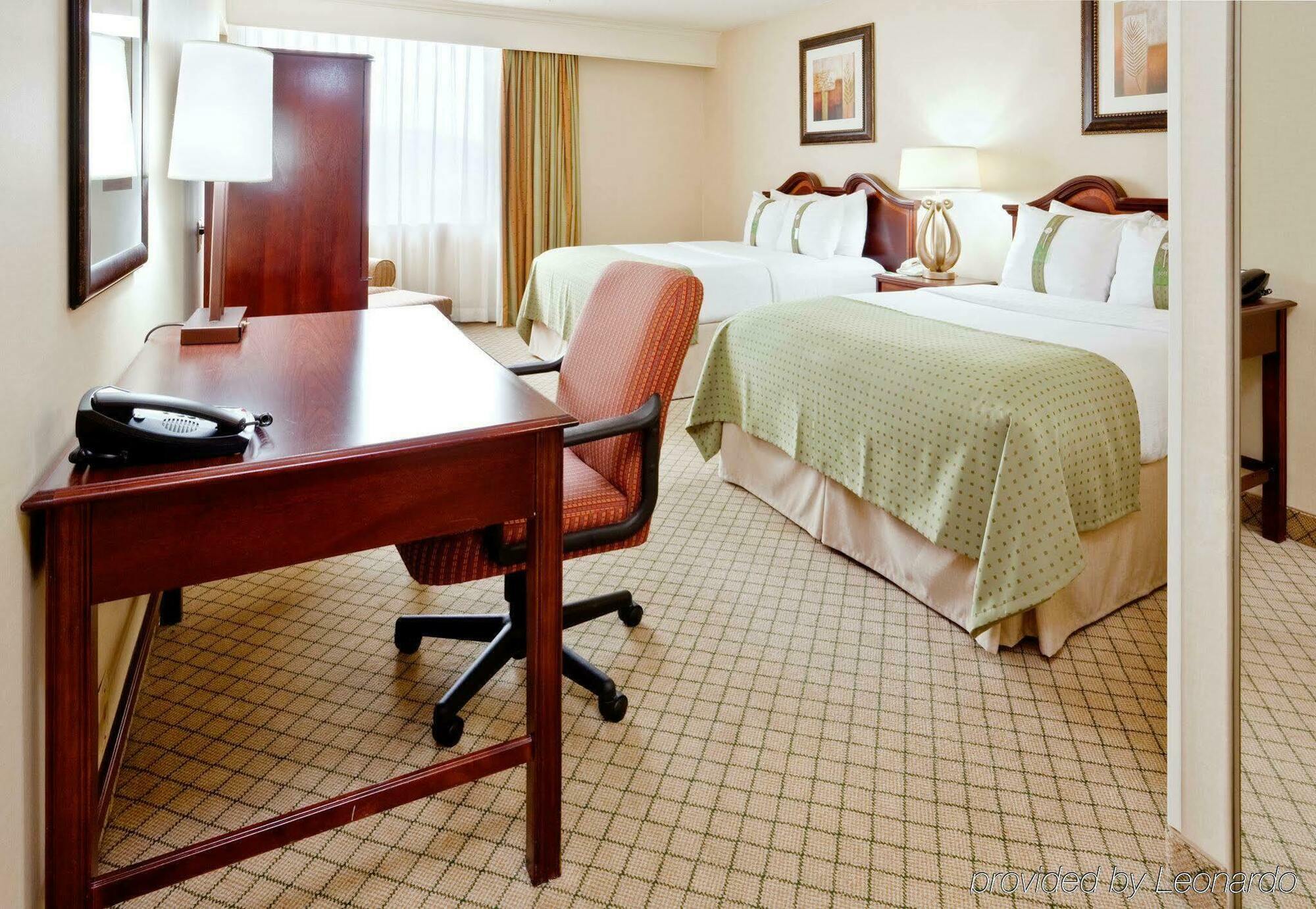 Doubletree By Hilton Crabtree Valley Hotel 4*