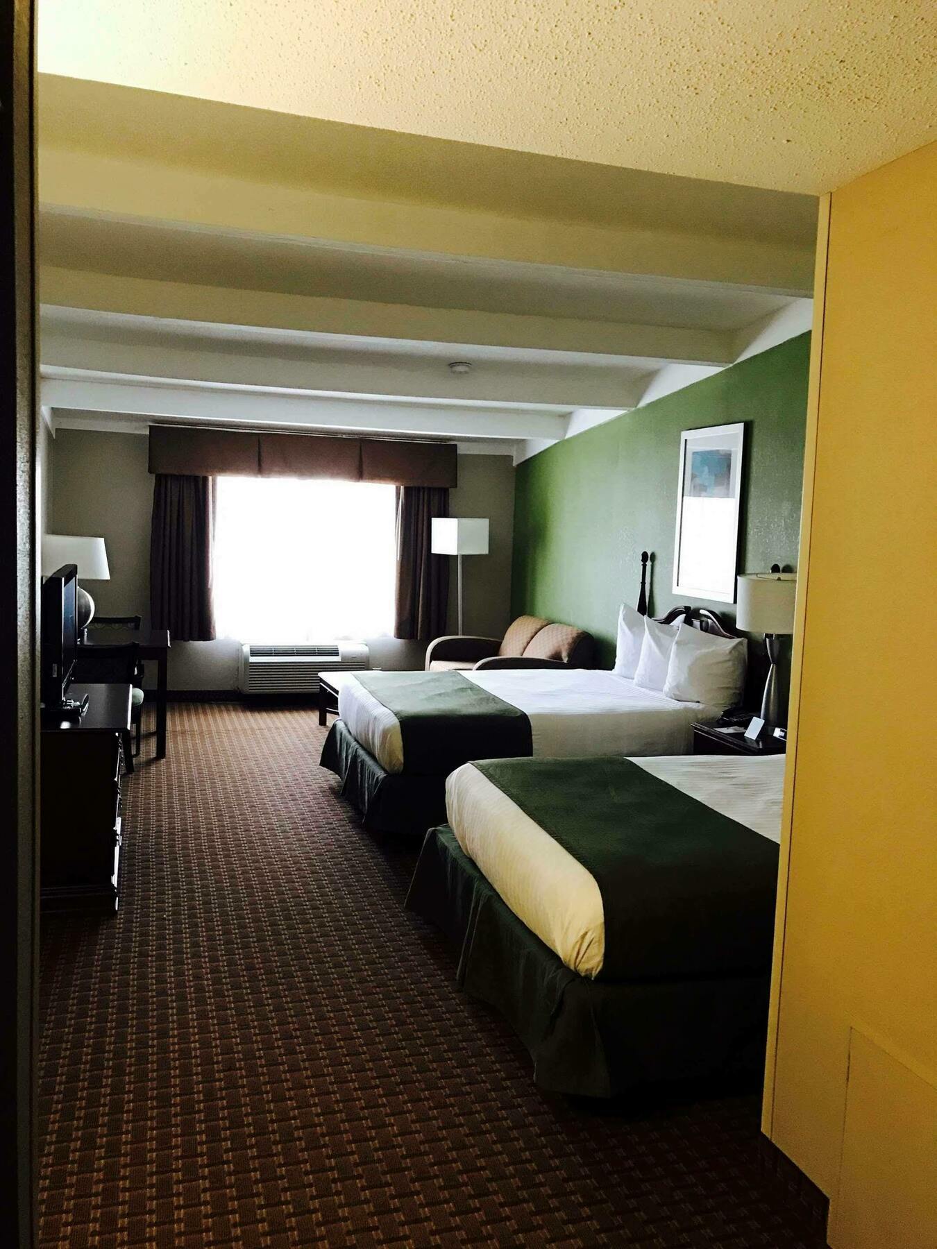 Surestay By Western North Downtown