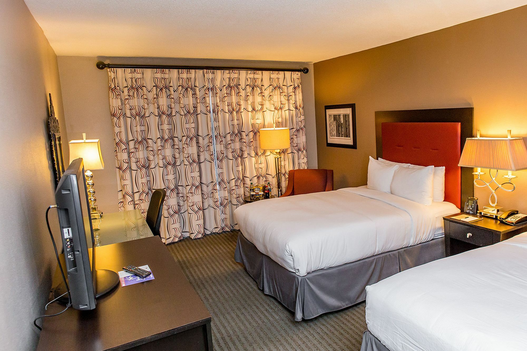 Doubletree By Hilton - Brownstone - 3*