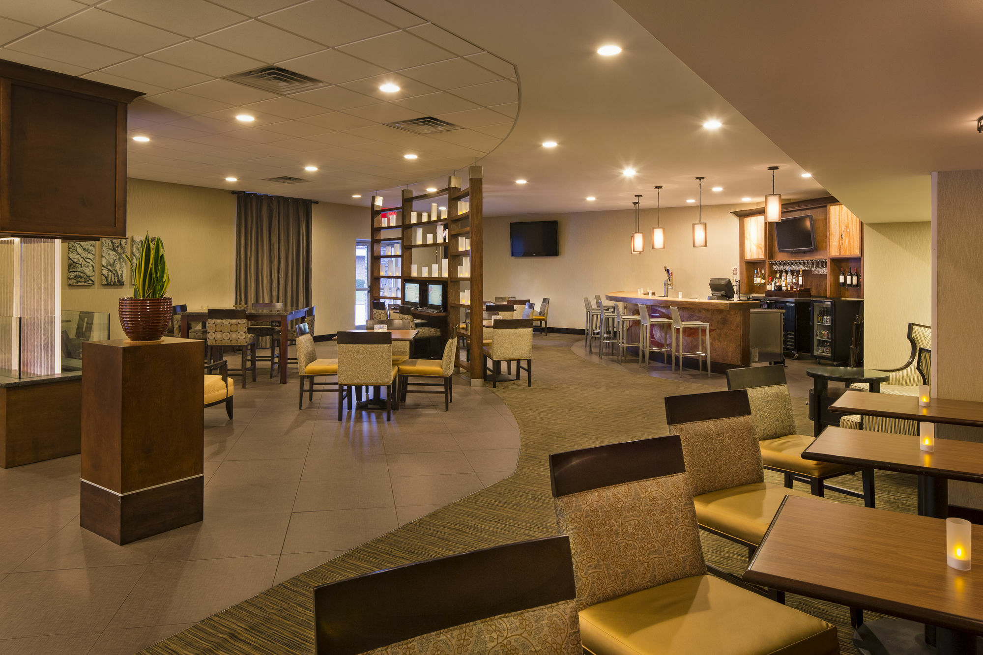 Doubletree By Hilton - Brownstone - 3*
