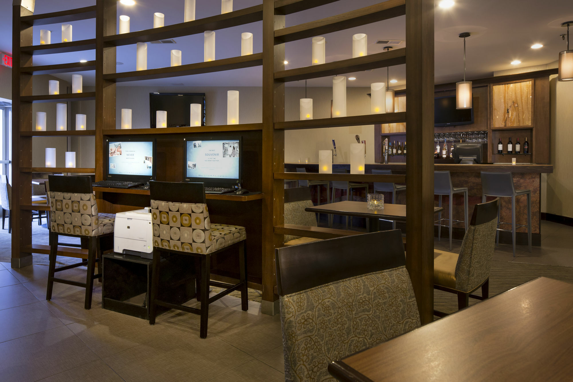 Hotel Doubletree By Hilton - Brownstone -