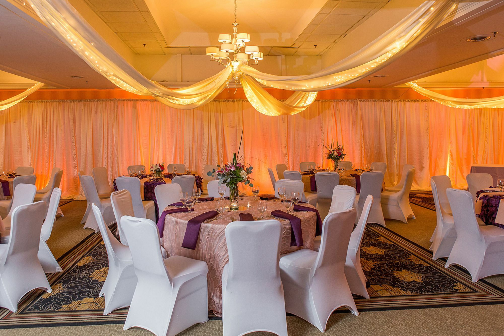 Doubletree By Hilton - Brownstone - 3* Raleigh