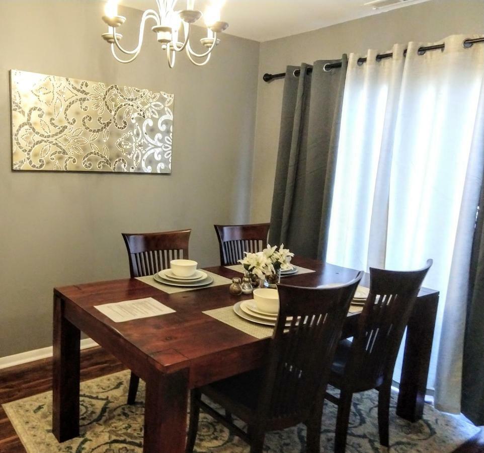 Delightful Townhome - Location Raleigh