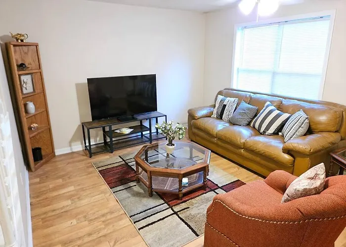 Spacious Townhome