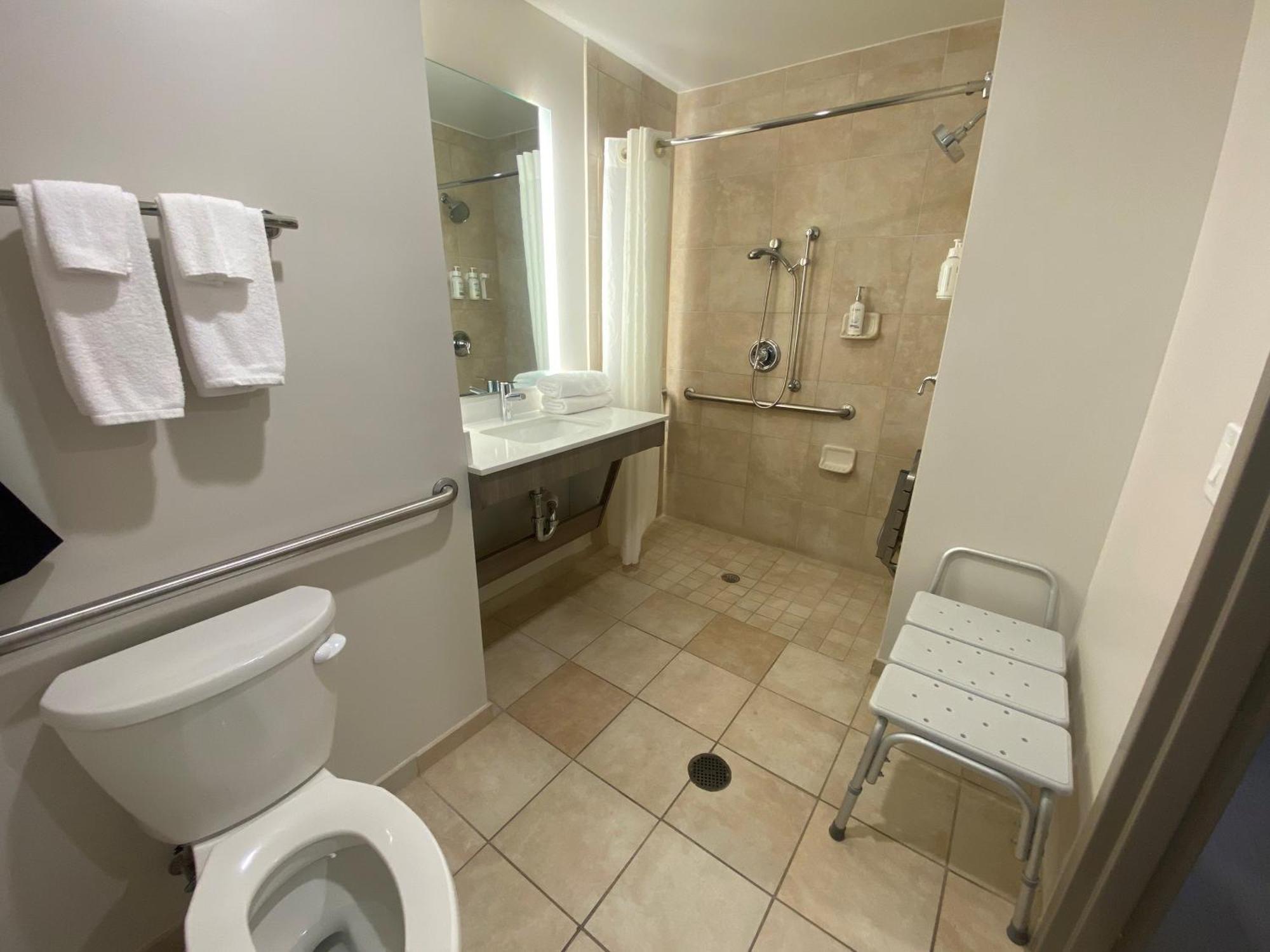 Wingate By Wyndham State Arena Raleigh/cary Hotel