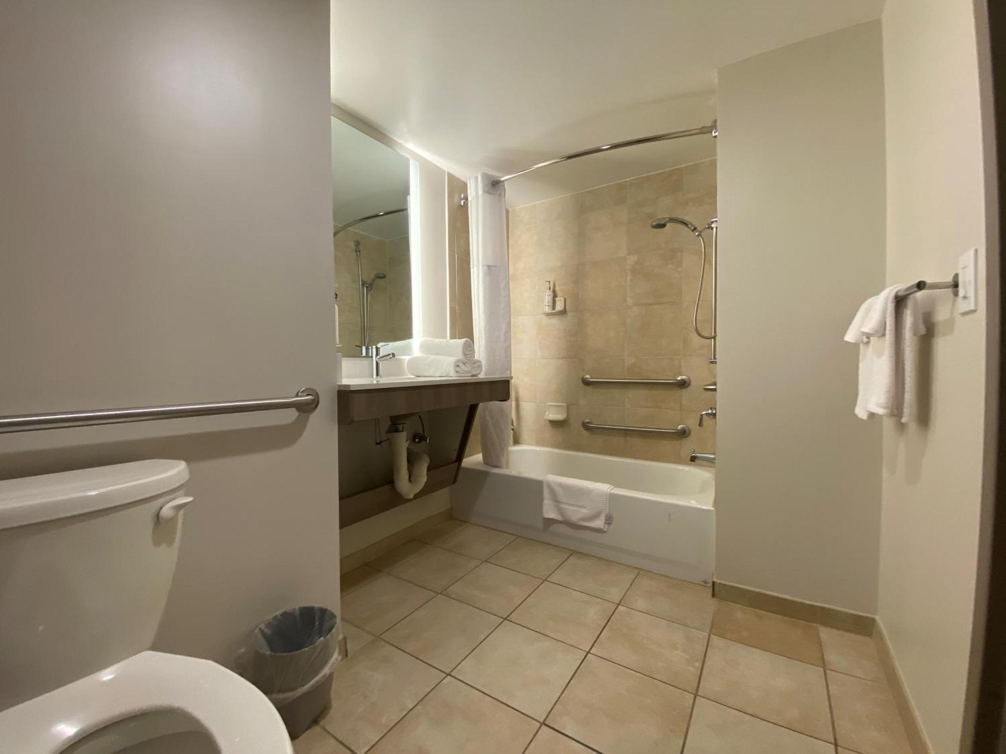 Wingate By Wyndham State Arena Raleigh/cary 2* Raleigh