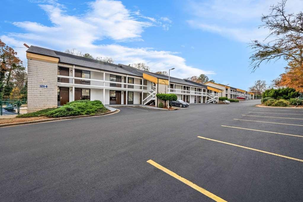 Motel Days By Wyndham Midtown 2*