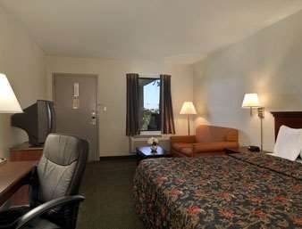 Days By Wyndham Glenwood-crabtree Hotel Raleigh