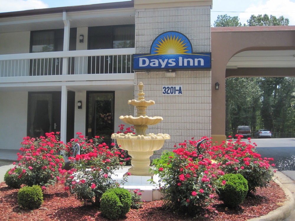 Motel Days By Wyndham Midtown 2*