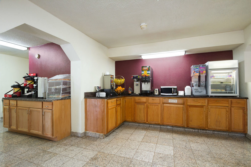 Days By Wyndham Midtown 2* Raleigh