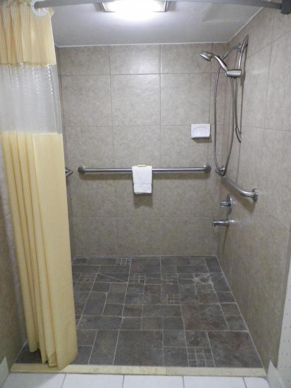 Days By Wyndham Midtown 2* Raleigh