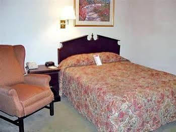 Intown Extended Nc- Capital Blvd Motel Raleigh