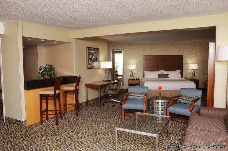 Downtown By Ihg
